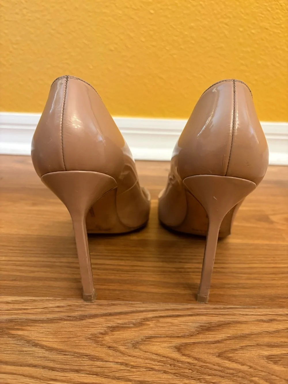 Manolo Blahnik Heels - Picture 4 of 10